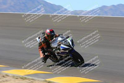 media/Oct-09-2022-SoCal Trackdays (Sun) [[95640aeeb6]]/Bowl (1015am)/